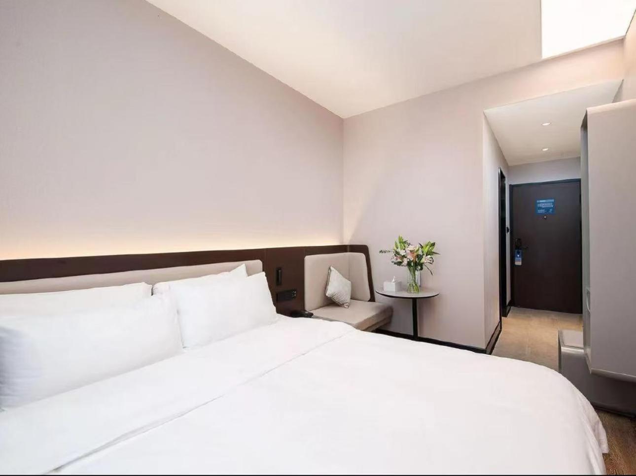 Hanting Hotel Shanghai Babaiban Pudian Road Subway Station מראה חיצוני תמונה